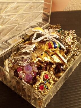 Miscellaneous Women's Jewelry Multicolor Assortment - For Repair/Making Jewelry